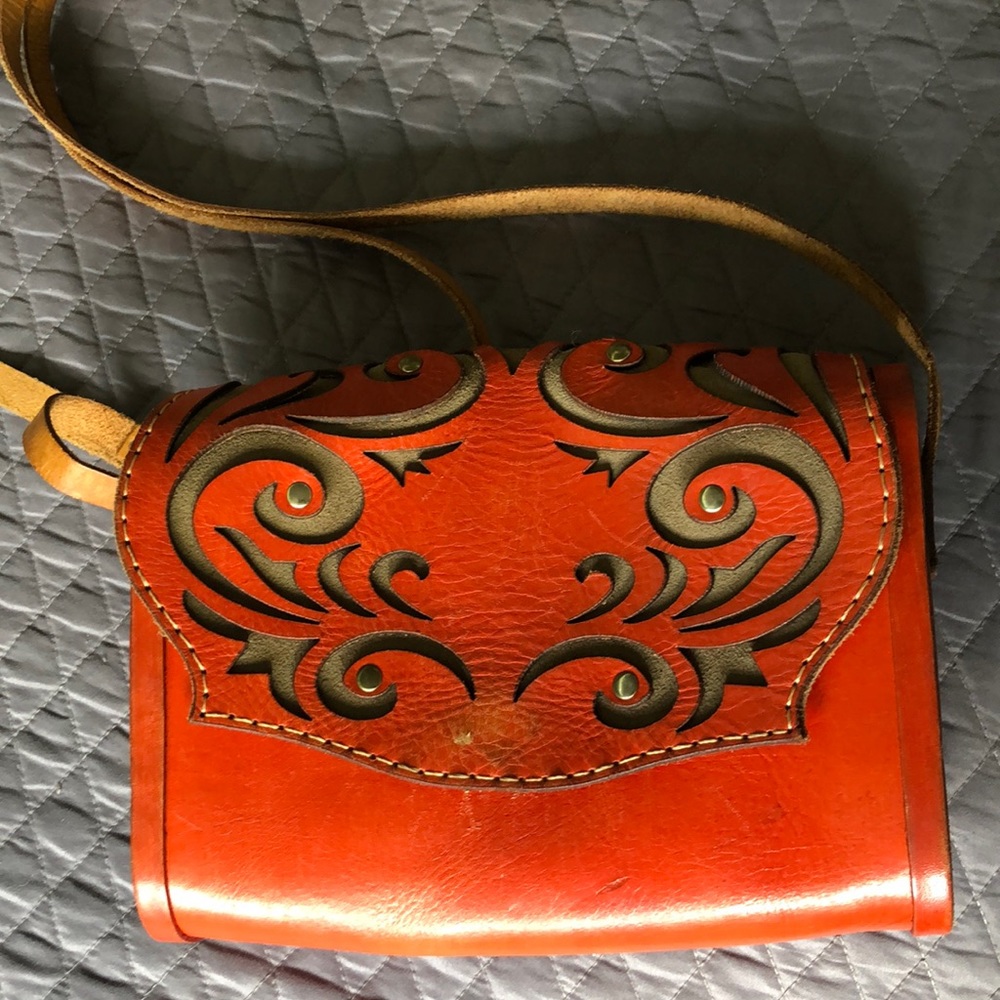 Brazilian Designer. Hand made. Leather.